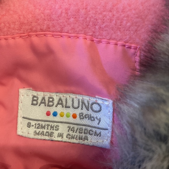 Girls winter coat - Picture 3 of 5